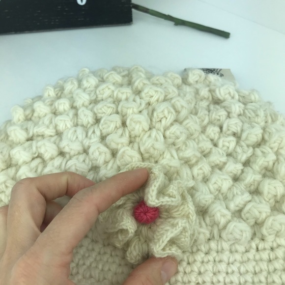 NWT Nirvana Designs Wool Knit Beanie - Picture 6 of 13